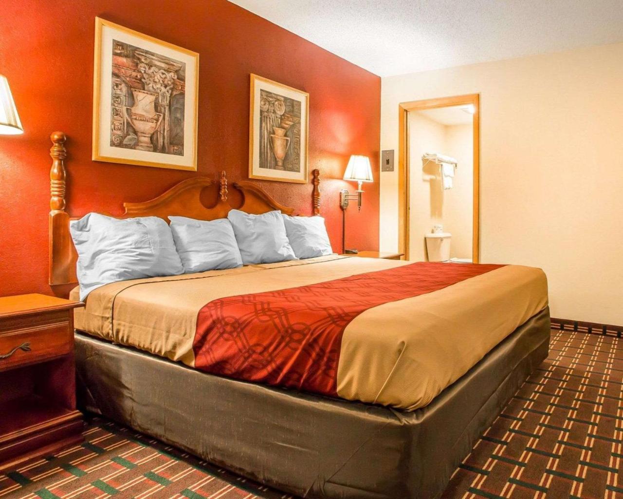 Rodeway Inn Montpelier Exterior photo